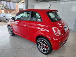 FIAT - 500 - 2011/2012 - Vermelha - R$ 52.500,00