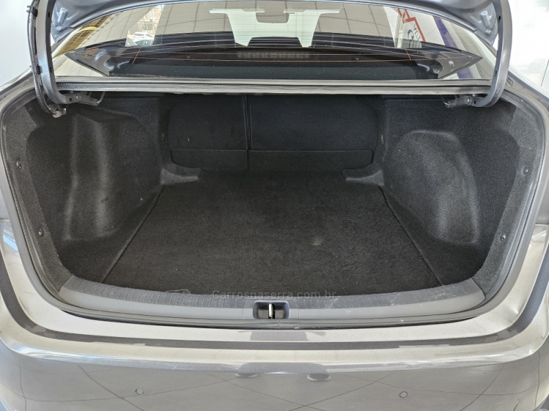 TOYOTA - COROLLA - 2024/2024 - Cinza - R$ 149.500,00