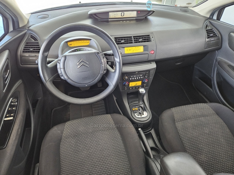 CITROËN - C4 - 2012/2013 - Branca - R$ 34.000,00