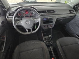 VOLKSWAGEN - GOL - 2022/2023 - Branca - R$ 58.500,00