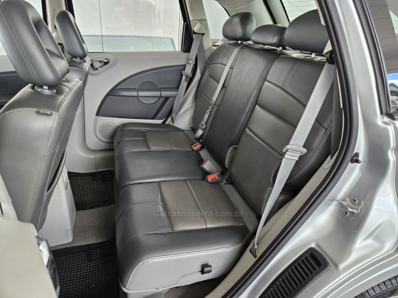 CHRYSLER - PT CRUISER - 2008/2009 - Prata - R$ 45.000,00