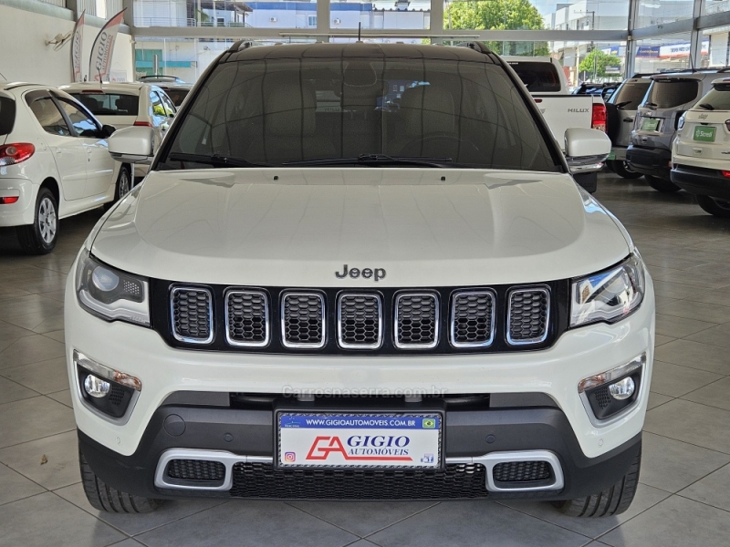 JEEP - COMPASS - 2018/2019 - Branca - R$ 117.000,00