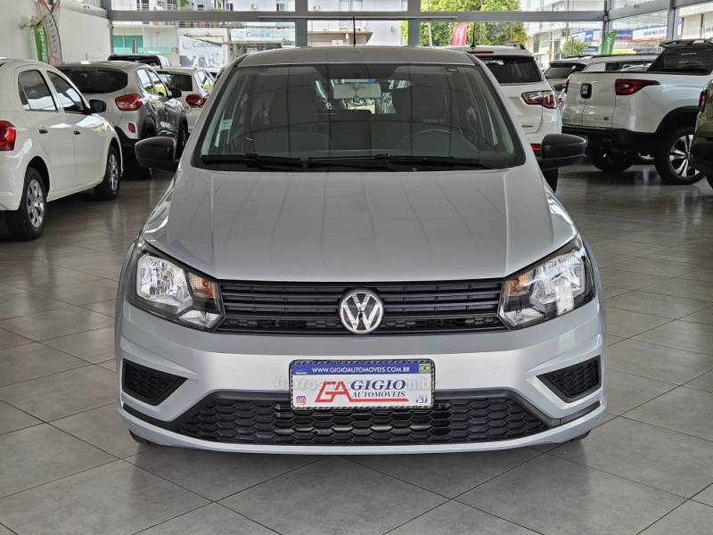 VOLKSWAGEN - GOL - 2022/2023 - Prata - R$ 60.000,00