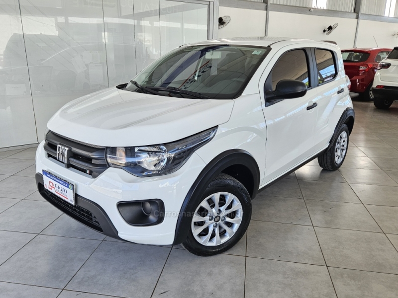 FIAT - MOBI - 2022/2023 - Branca - R$ 55.500,00