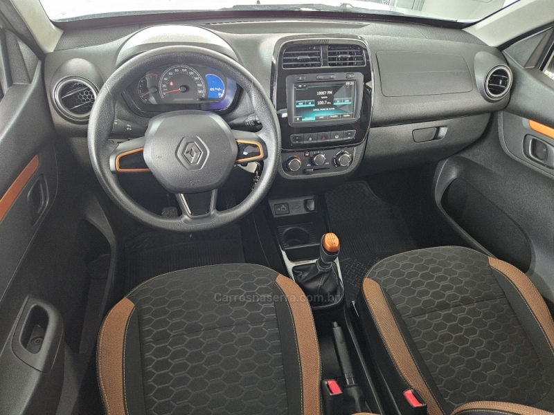 RENAULT - KWID - 2019/2020 - Branca - R$ 45.000,00