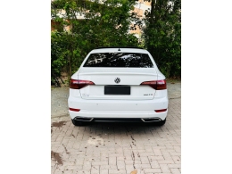VOLKSWAGEN - JETTA - 2020/2020 - Branca - R$ 123.000,00