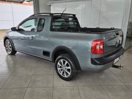 VOLKSWAGEN - SAVEIRO - 2011/2012 - Cinza - R$ 44.900,00