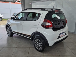 FIAT - MOBI - 2022/2023 - Branca - R$ 61.000,00