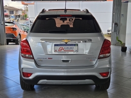 CHEVROLET - TRACKER - 2018/2019 - Prata - R$ 92.000,00