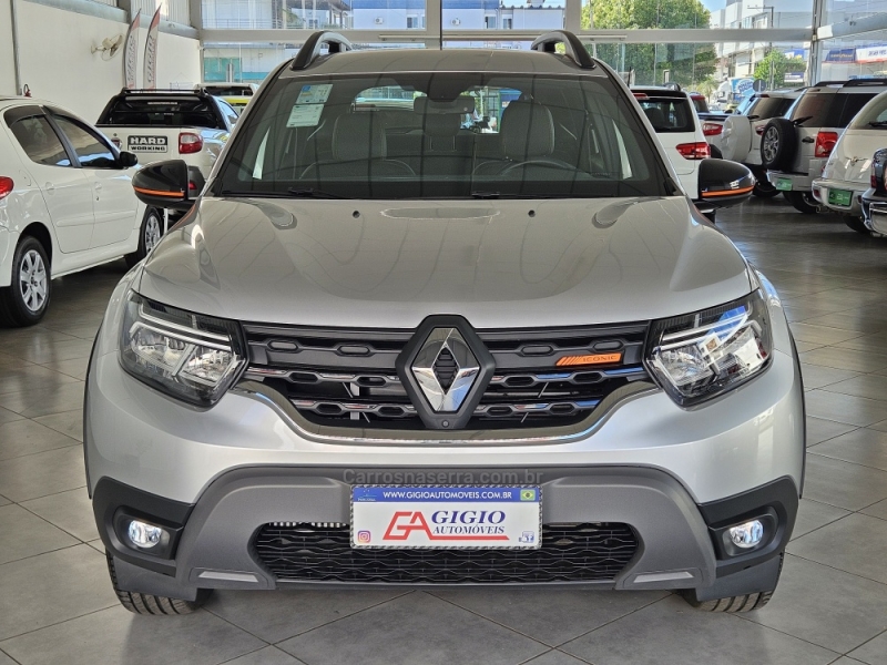 RENAULT - DUSTER - 2024/2025 - Prata - R$ 123.000,00