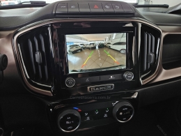 FIAT - STRADA - 2022/2023 - Branca - R$ 119.000,00