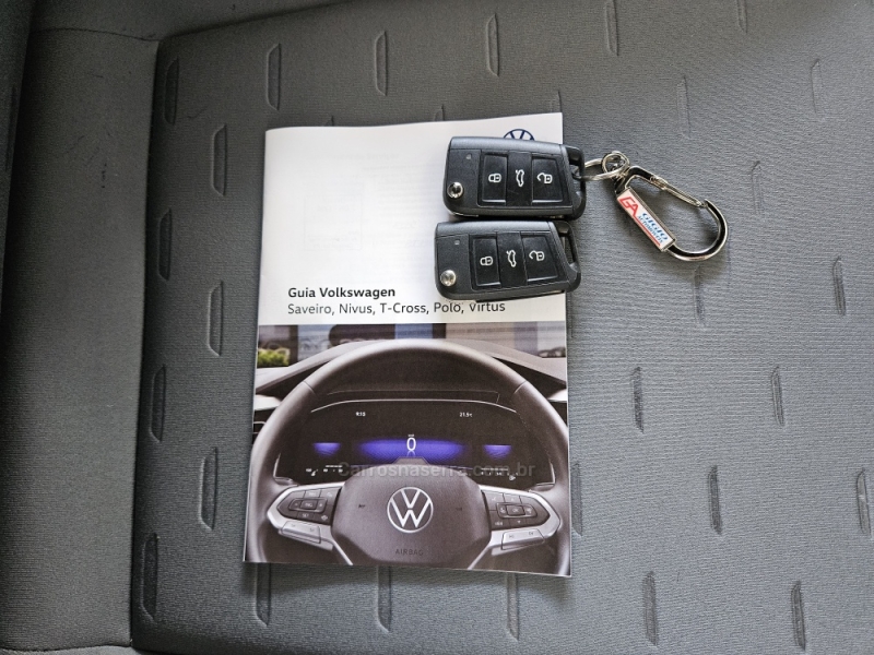 VOLKSWAGEN - T-CROSS - 2023/2024 - Prata - R$ 132.900,00