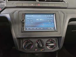 VOLKSWAGEN - VOYAGE - 2019/2020 - Branca - R$ 55.500,00