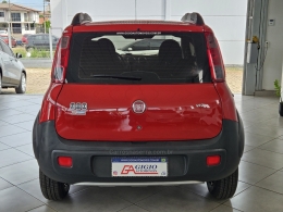 FIAT - UNO - 2011/2012 - Vermelha - R$ 27.000,00