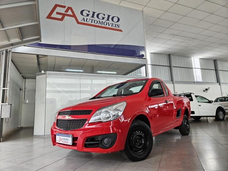CHEVROLET - MONTANA - 2014/2015 - Vermelha - R$ 45.500,00