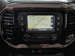 FIAT - TORO - 2017/2017 - Branca - R$ 88.000,00