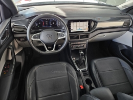 VOLKSWAGEN - T-CROSS - 2021/2022 - Azul - R$ 122.000,00