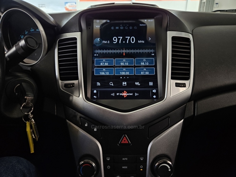 CHEVROLET - CRUZE - 2013/2013 - Branca - R$ 58.900,00