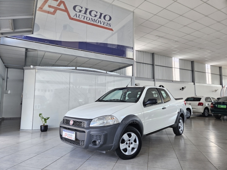 FIAT - STRADA - 2019/2020 - Branca - R$ 76.500,00