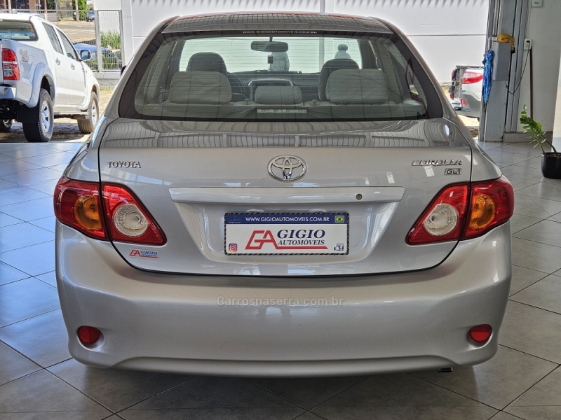 TOYOTA - COROLLA - 2009/2010 - Prata - R$ 51.900,00