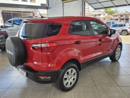 FORD - ECOSPORT - 2020/2021 - Vermelha - R$ 77.500,00