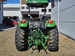 JOHN DEERE - TRATOR 5078 - 2015/2015 - Verde - R$ 180.000,00