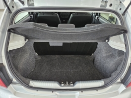 VOLKSWAGEN - GOL - 2022/2023 - Prata - R$ 59.500,00