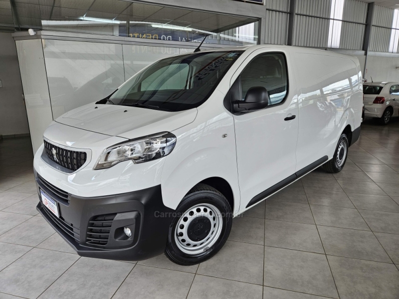 PEUGEOT - EXPERT - 2022/2023 - Branca - R$ 148.000,00