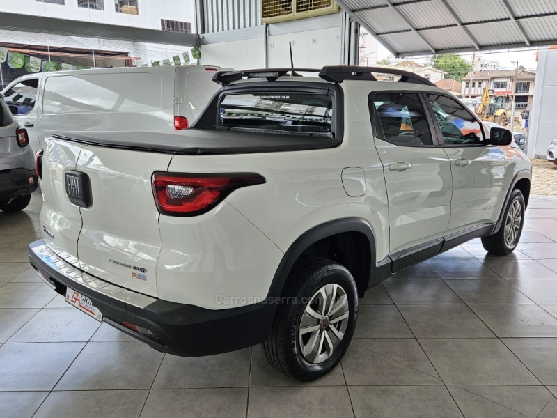 FIAT - TORO - 2017/2017 - Branca - R$ 88.000,00