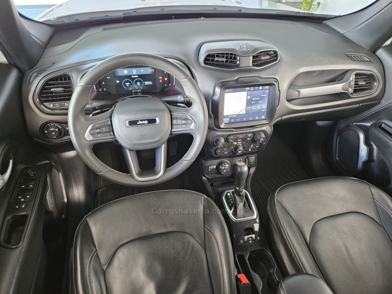 JEEP - RENEGADE - 2022/2022 - Branca - R$ 123.000,00