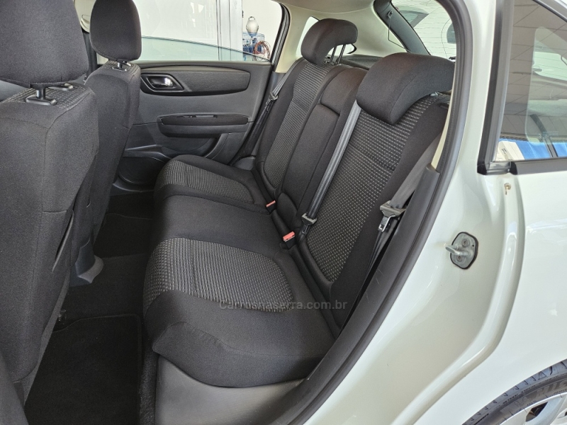 CITROËN - C4 - 2012/2013 - Branca - R$ 34.000,00