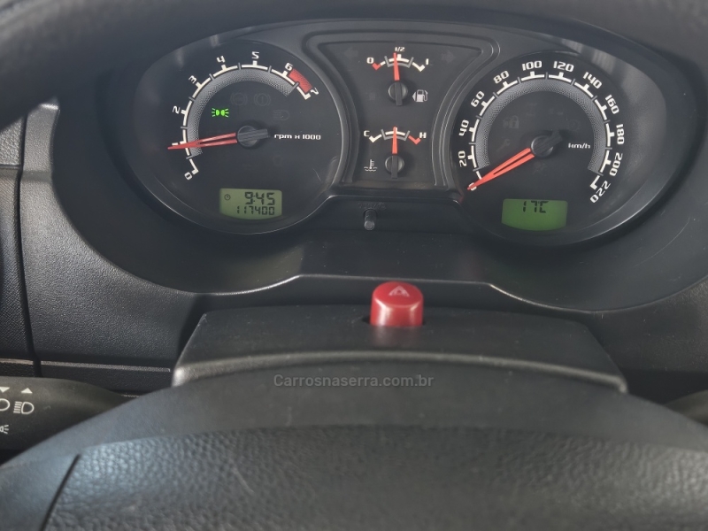 FORD - ECOSPORT - 2011/2012 - Prata - R$ 45.000,00