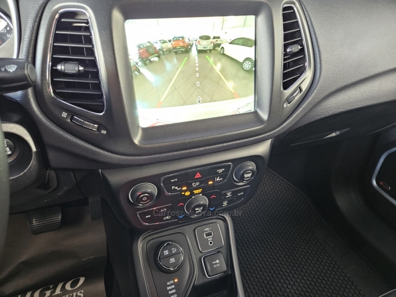 JEEP - COMPASS - 2020/2021 - Branca - R$ 132.000,00