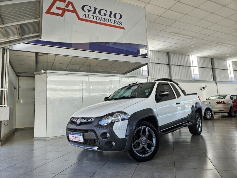 FIAT - STRADA - 2013/2014 - Branca - R$ 58.800,00