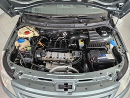 VOLKSWAGEN - SAVEIRO - 2011/2012 - Cinza - R$ 44.900,00