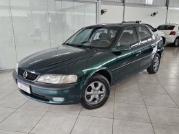 CHEVROLET - VECTRA - 1999/1999 - Verde - R$ 26.000,00