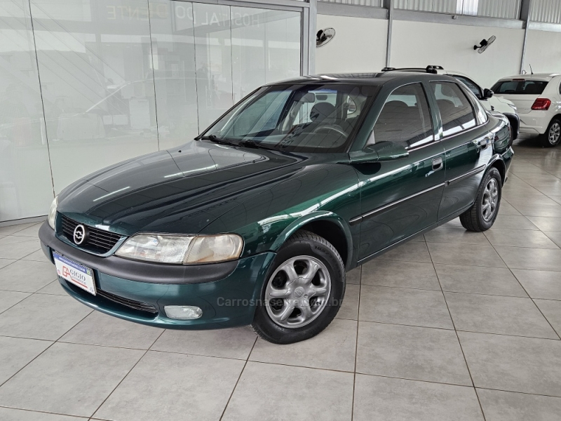CHEVROLET - VECTRA - 1999/1999 - Verde - R$ 26.000,00