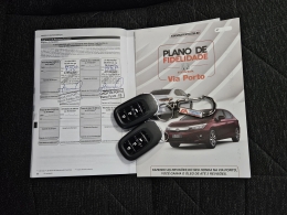 HONDA - HR-V - 2022/2023 - Cinza - R$ 140.000,00