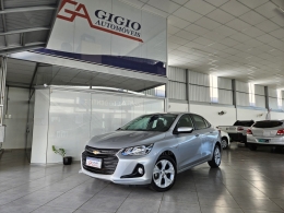 CHEVROLET - ONIX - 2022/2023 - Prata - R$ 76.500,00