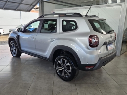 RENAULT - DUSTER - 2024/2025 - Prata - R$ 123.000,00
