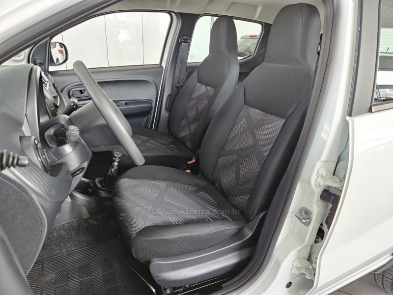 FIAT - MOBI - 2025/2025 - Branca - R$ 63.500,00