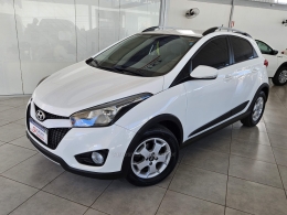 HYUNDAI - HB20X - 2013/2014 - Branca - R$ 58.500,00