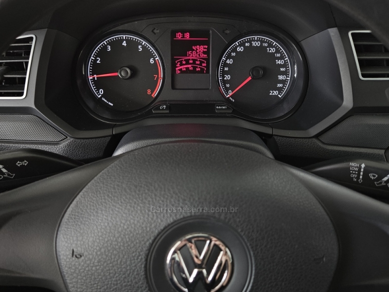 VOLKSWAGEN - GOL - 2022/2023 - Prata - R$ 60.000,00
