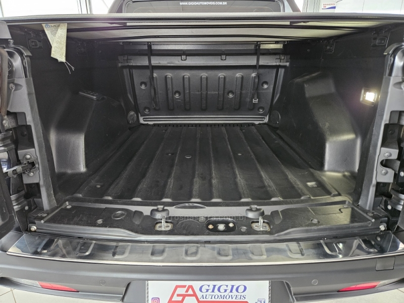 FIAT - TORO - 2022/2022 - Preta - R$ 125.000,00