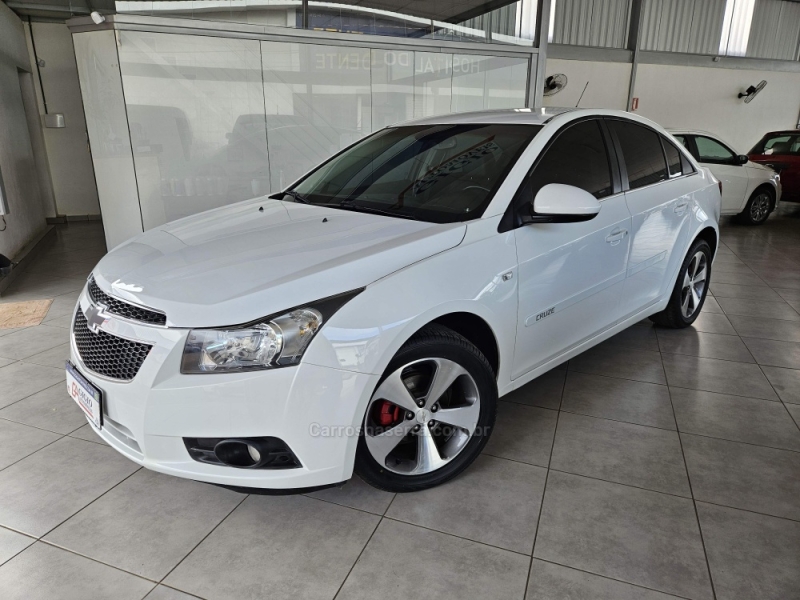 CHEVROLET - CRUZE - 2013/2013 - Branca - R$ 58.900,00