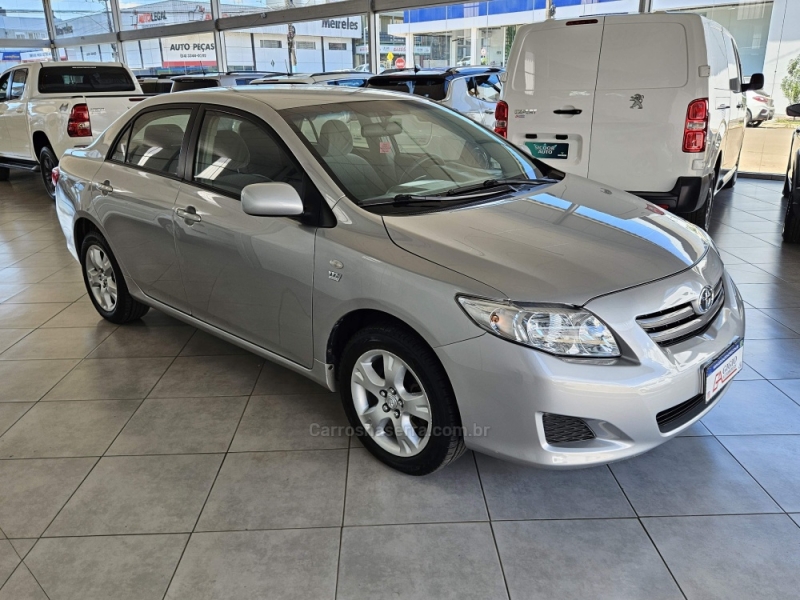 TOYOTA - COROLLA - 2009/2010 - Prata - R$ 51.900,00