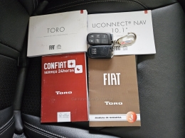 FIAT - TORO - 2022/2022 - Preta - R$ 125.000,00