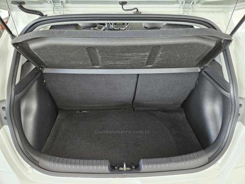 HYUNDAI - HB20X - 2013/2014 - Branca - R$ 58.500,00