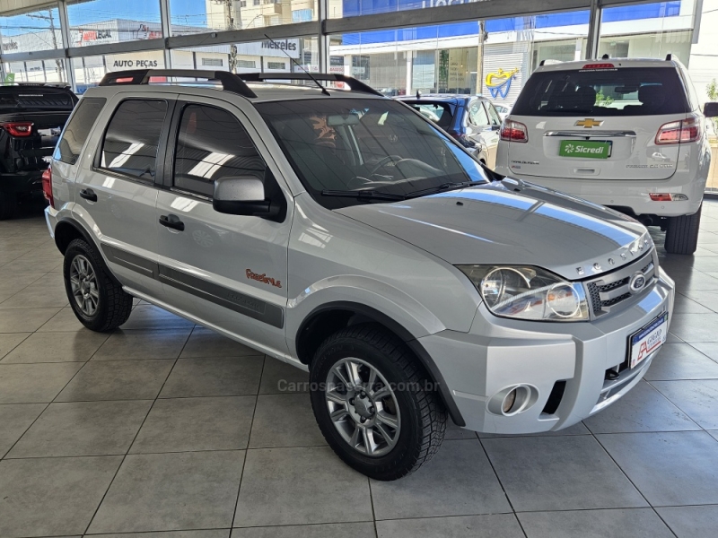 FORD - ECOSPORT - 2011/2012 - Prata - R$ 45.000,00