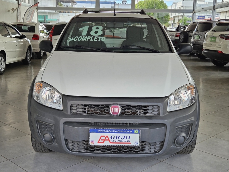 FIAT - STRADA - 2017/2018 - Branca - R$ 55.000,00